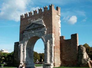 arco d'Augusto