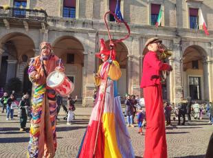 Carnevale in Piazza Cavour