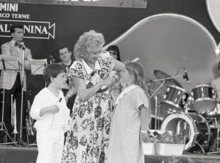 Sandra Milo al Bandiera Gialla di Rimini nel 1987