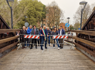 riconsegnato il ponte degli scout alla città