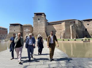 Giancarlo Giannini in visita al Fellini Museum tra ricordi e aneddoti 