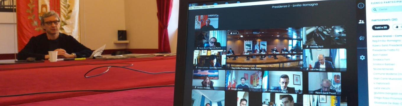 Gnassi in videoconferenza